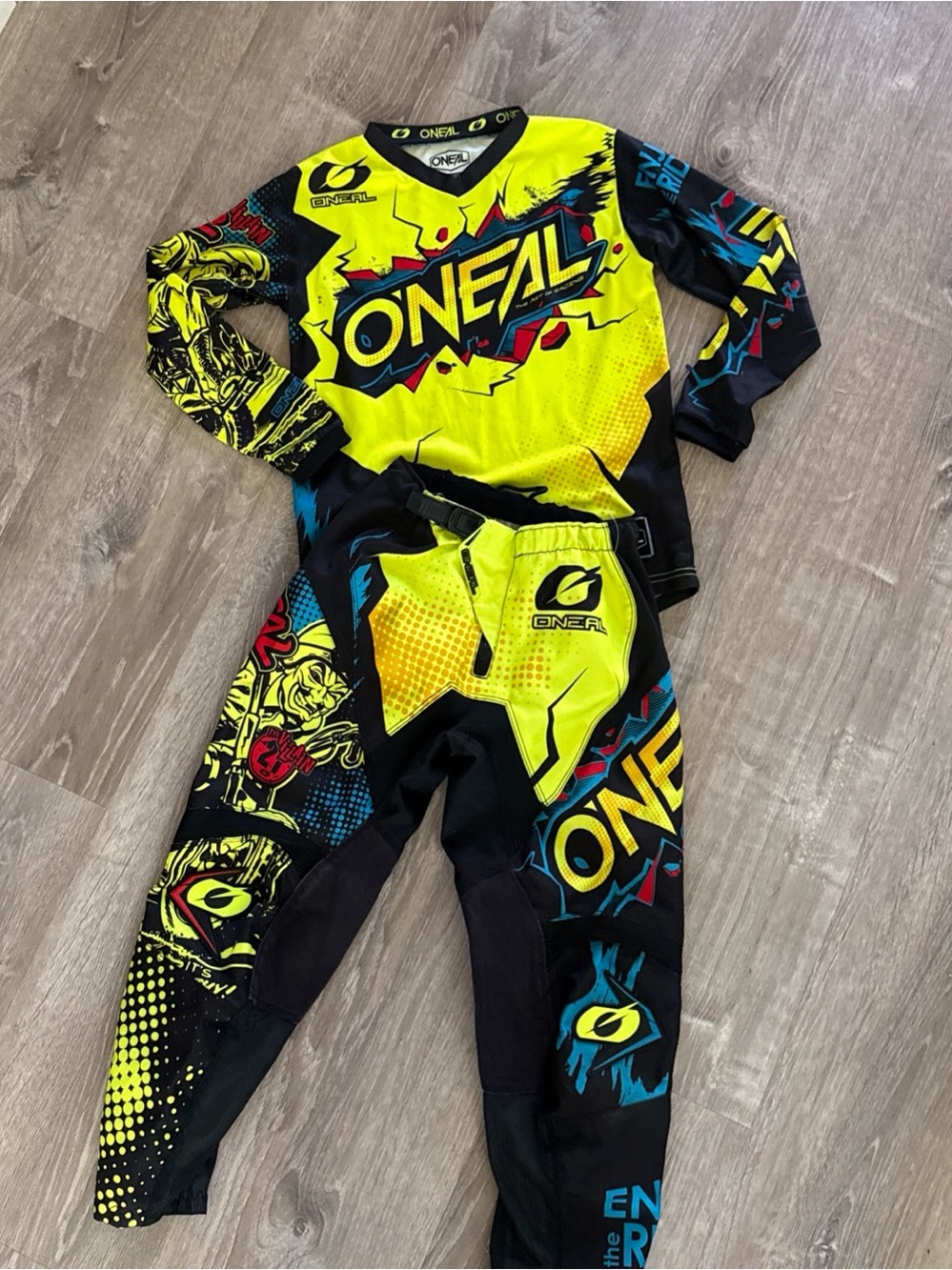 Oneal Element Riding Gear jersey and pants set motocross youth Medium 8/10 NWOT